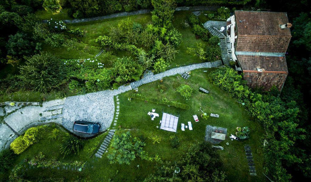 Appartamento Casa Adriana Meina Esterno foto